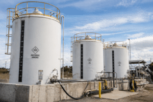 fertilizer storage tanks